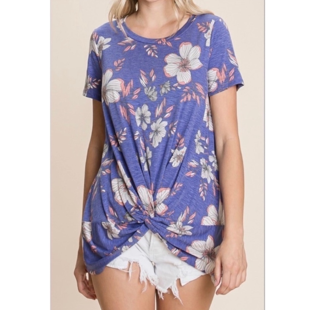 Floral USA Made Short Sleeve Front Knot Top Size S